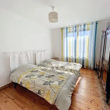 بيت للعطل Brp Aveyron, Castan House, 5 Beds Druelle Balsac