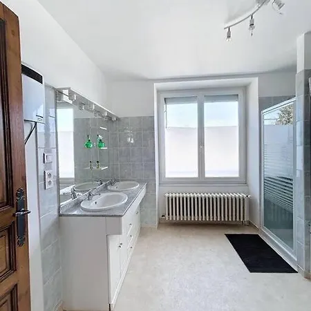 Σπίτι διακοπών Brp Aveyron, Castan House, 5 Beds Druelle Balsac