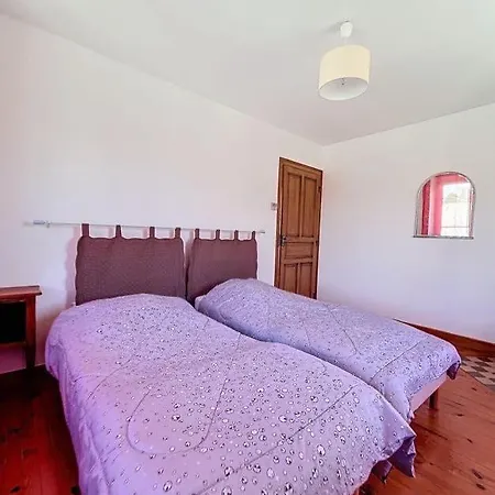 Brp Aveyron, Castan House, 5 Beds Holiday home