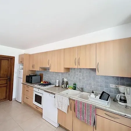 Brp Aveyron, Castan House, 5 Beds