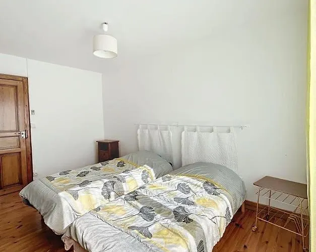 Brp Aveyron, Castan House, 5 Beds Сasa de vacaciones *