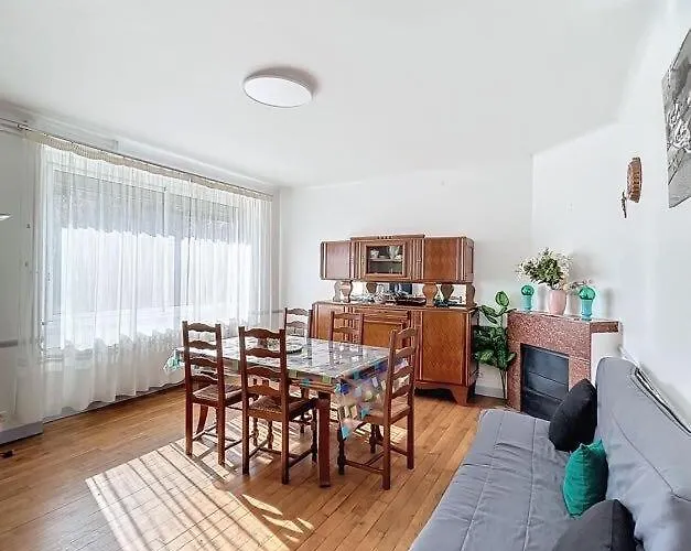 Brp Aveyron, Castan House, 5 Beds Сasa de vacaciones Druelle Balsac