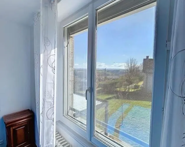 Brp Aveyron, Castan House, 5 Beds * Druelle Balsac