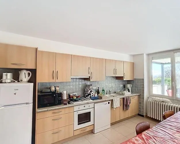 Brp Aveyron, Castan House, 5 Beds Сasa de vacaciones *