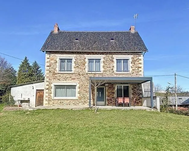 Brp Aveyron, Castan House, 5 Beds Сasa de vacaciones *